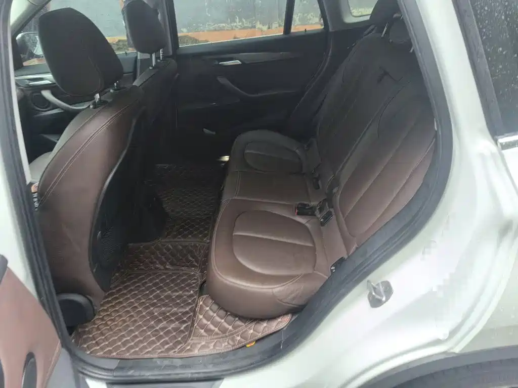 BMW X1 — миниатюра 13