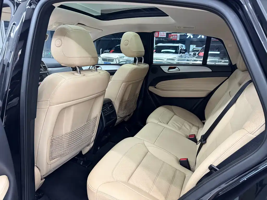 Mercedes-Benz GLE 2017 GLE 320 4MATIC SUV