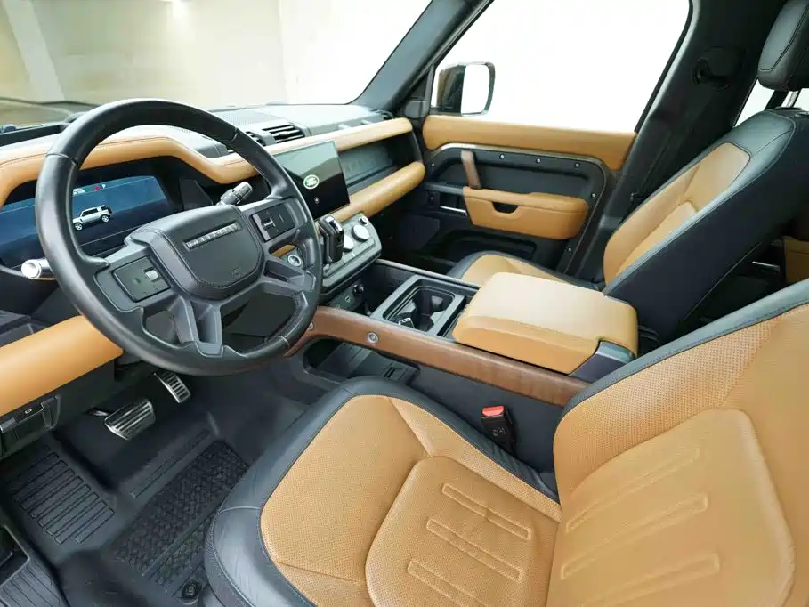 Land Rover Defender — миниатюра 9