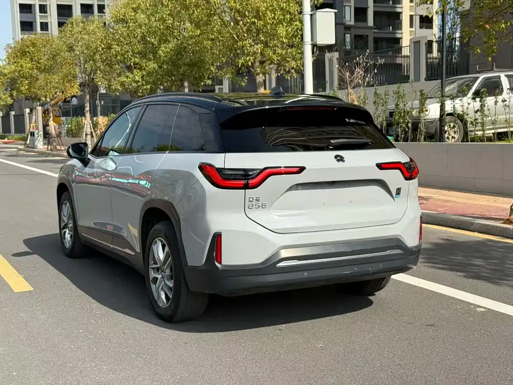 NIO NIO ES6