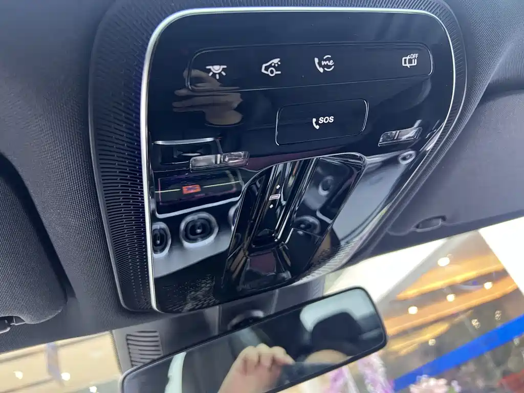 Mercedes-Benz C-Class — миниатюра 9