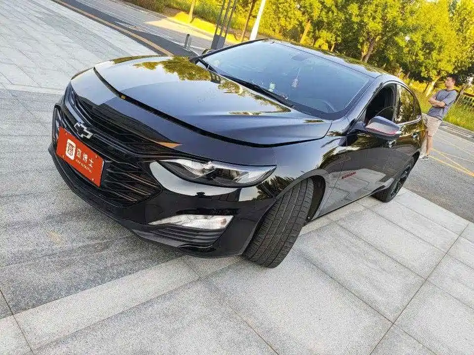 Chevrolet Malibu XL