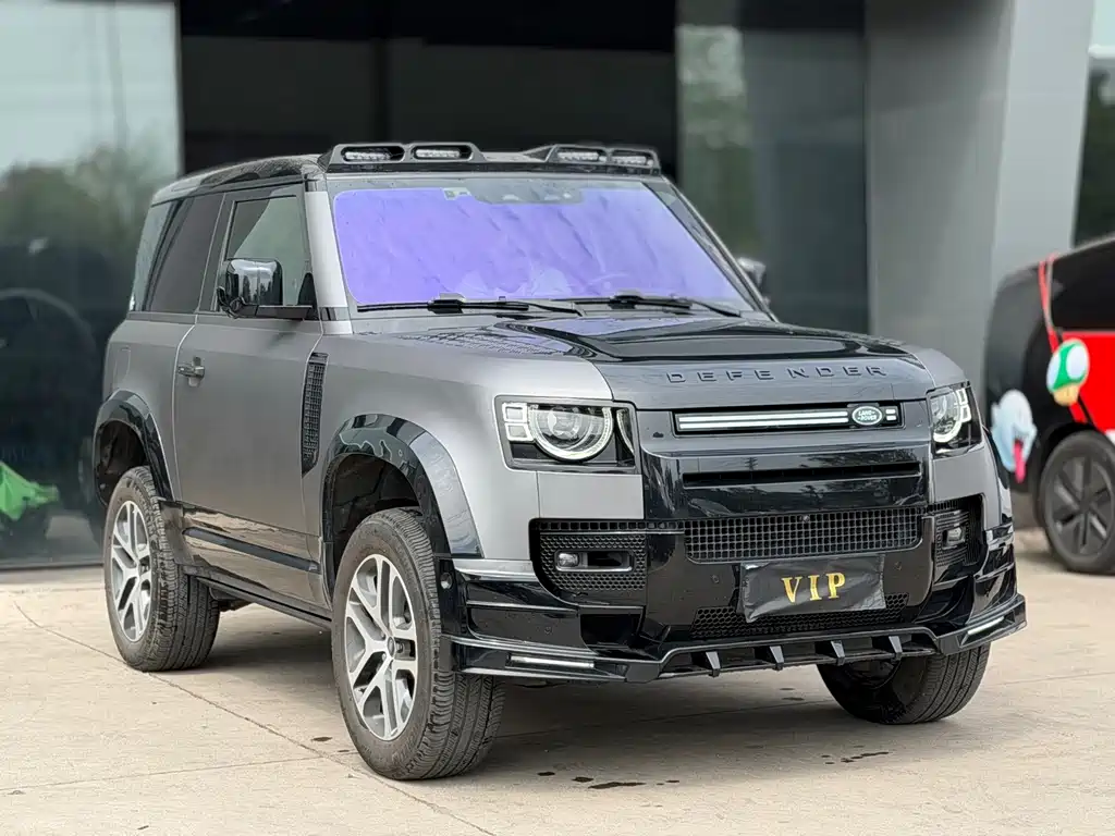 Land Rover Defender — миниатюра 3