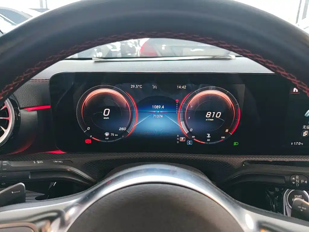 Mercedes-Benz CLA (Import) — миниатюра 12