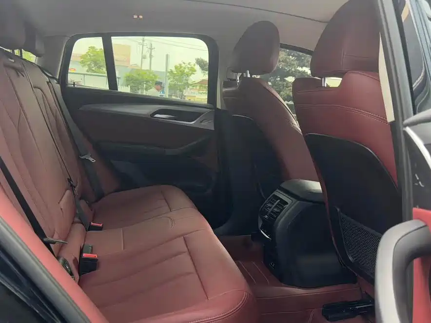 BMW X4 — миниатюра 8