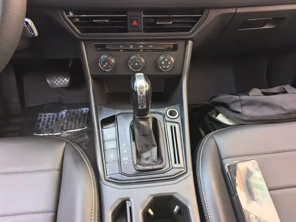 Volkswagen Lavida — миниатюра 14