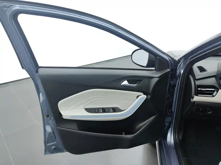 Chery Tiggo 3x — миниатюра 7