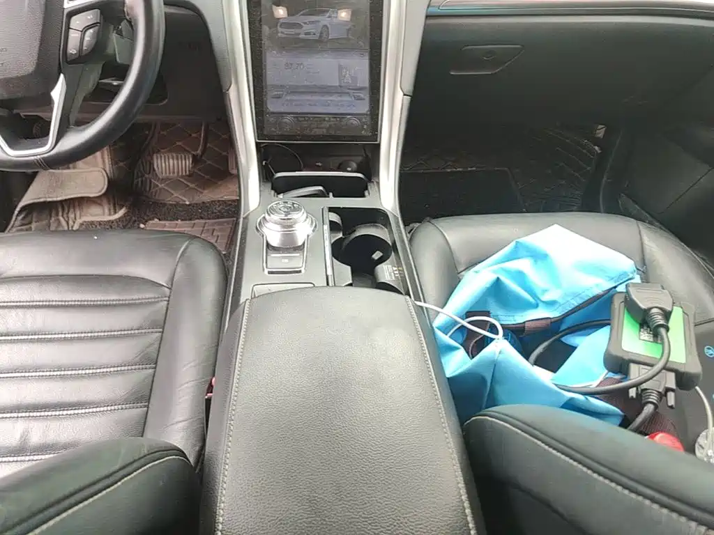 Ford Mondeo — миниатюра 14