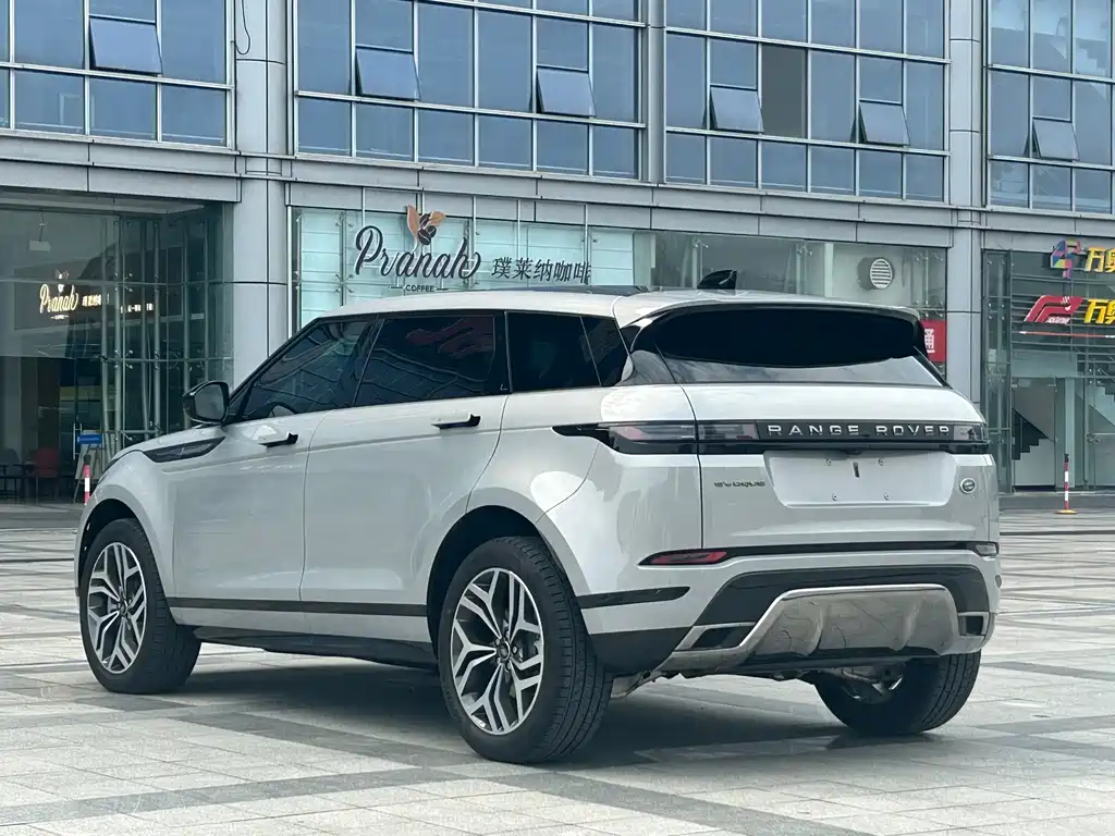 Land Rover Evoque — миниатюра 6