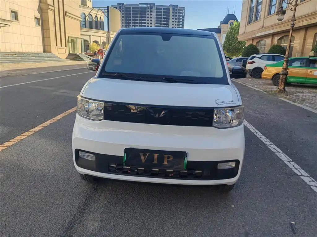 Wuling MINIEV — миниатюра 12