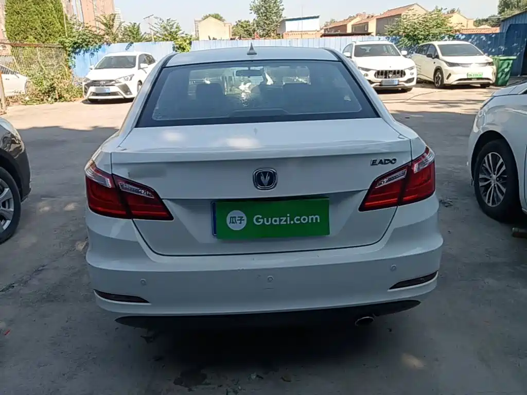 Changan Eado — миниатюра 6