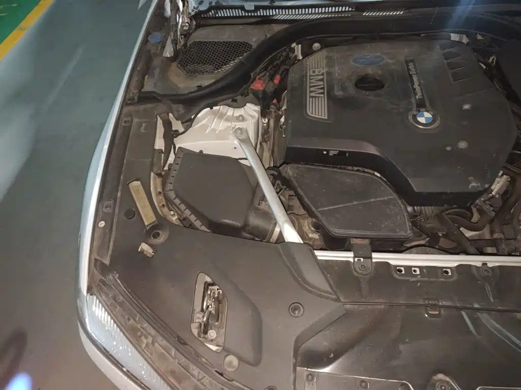 BMW 5 Series — миниатюра 21