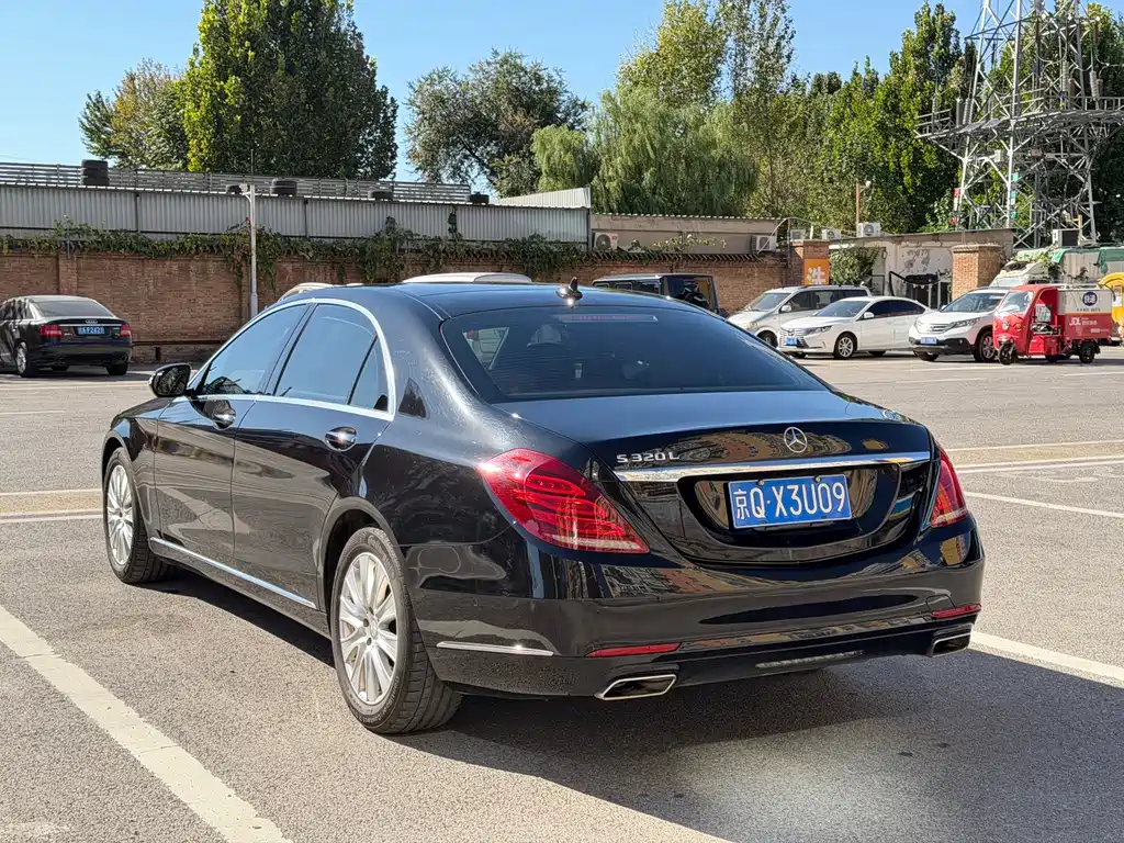 Mercedes-Benz S-Class — миниатюра 7
