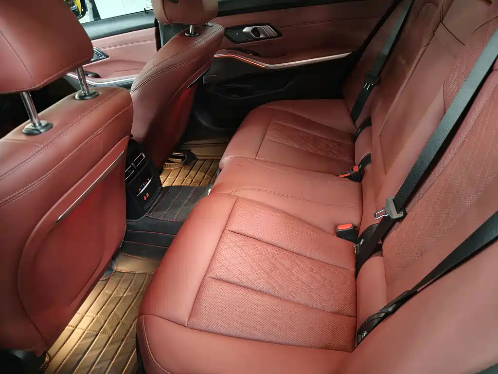 BMW 3 Series — миниатюра 9