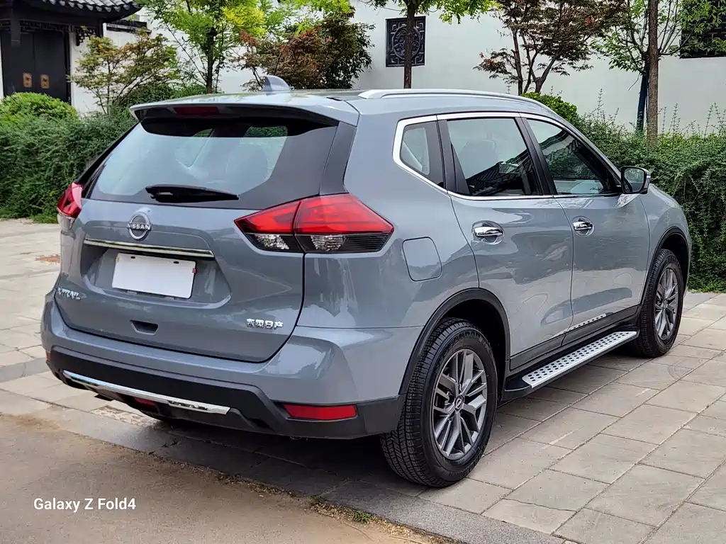 Nissan X-Trail — миниатюра 3