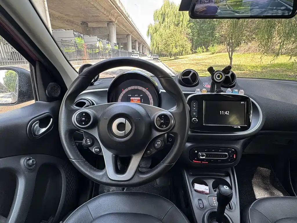 smart Smart Forfour — миниатюра 9