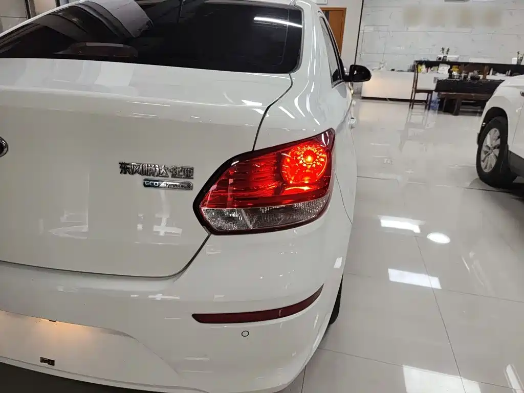 Kia Huanchi — миниатюра 24