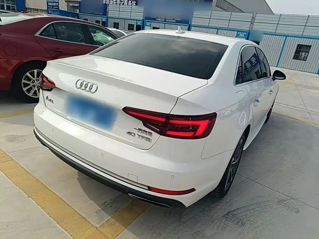Audi A4L — миниатюра 7