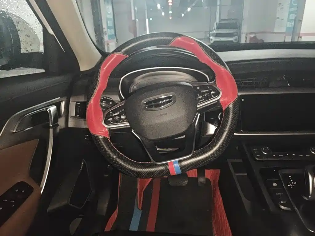 Geely Boyue — миниатюра 6
