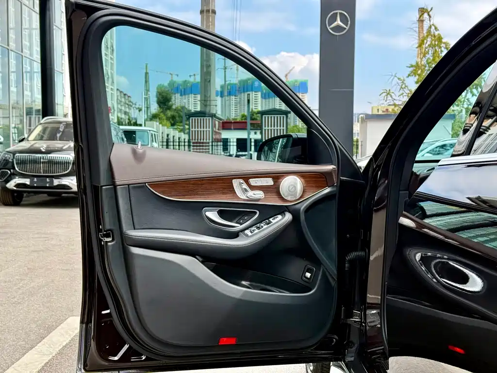 Mercedes-Benz GLC — миниатюра 15