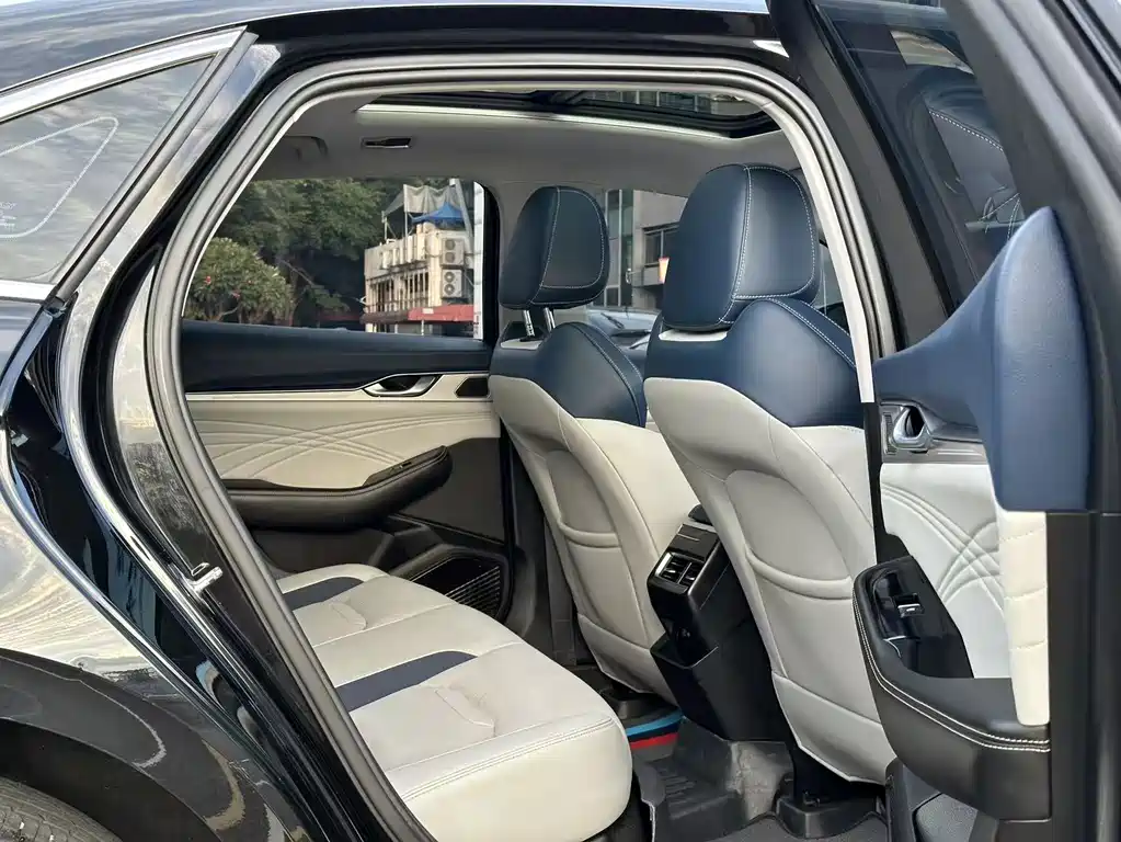 Geely Xingrui — миниатюра 13