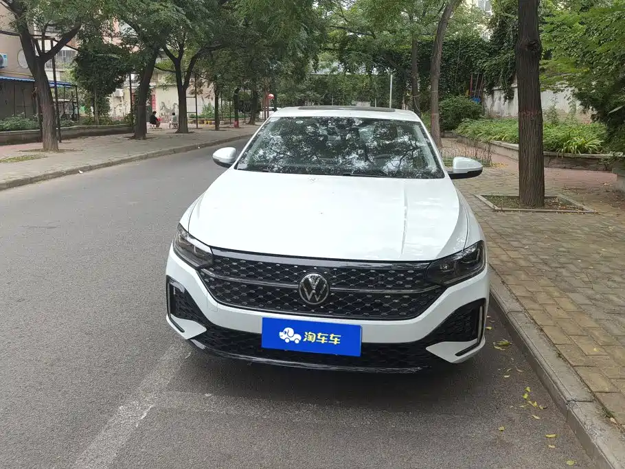 Volkswagen Lavida — миниатюра 2