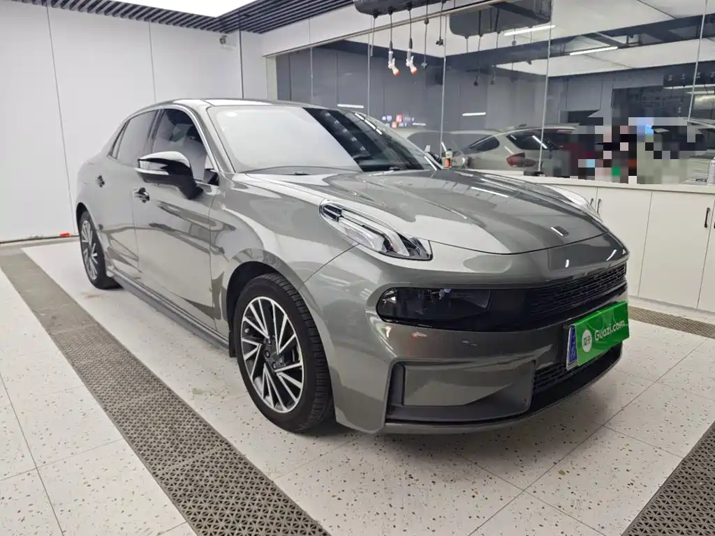 Lynk & Co 03 — миниатюра 4