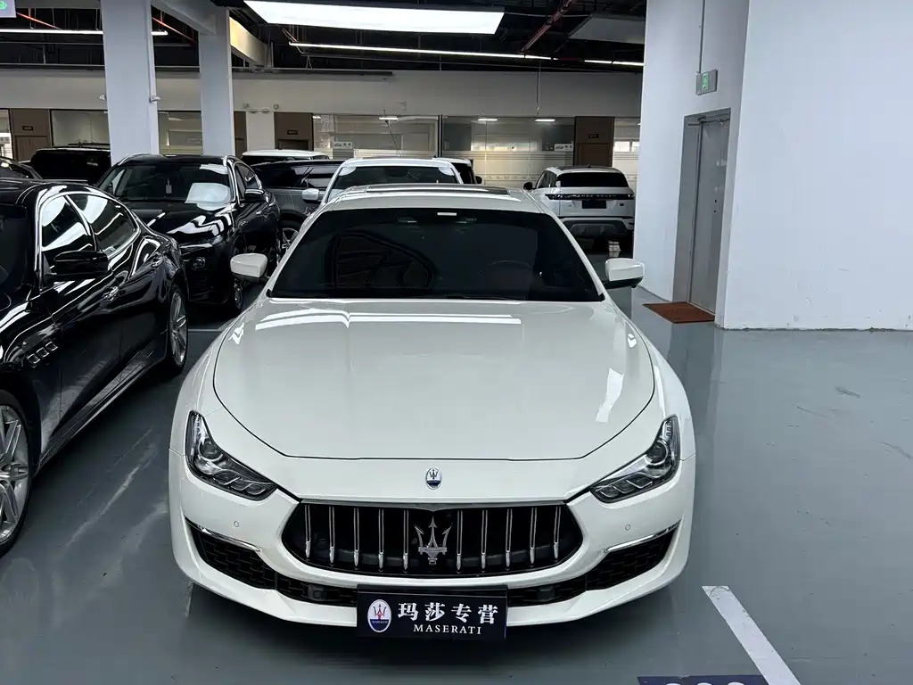 Maserati Ghibli — миниатюра 2
