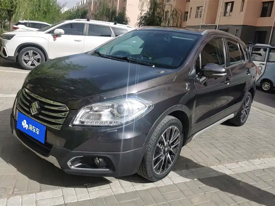 Suzuki S-Cross 2014