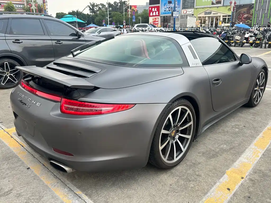 Porsche 911 2014 Targa 4 3.4L