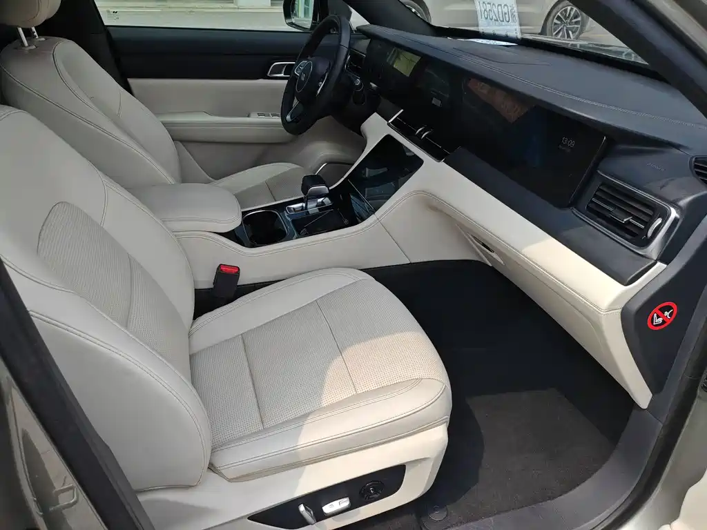 Li Auto Li ONE — миниатюра 18