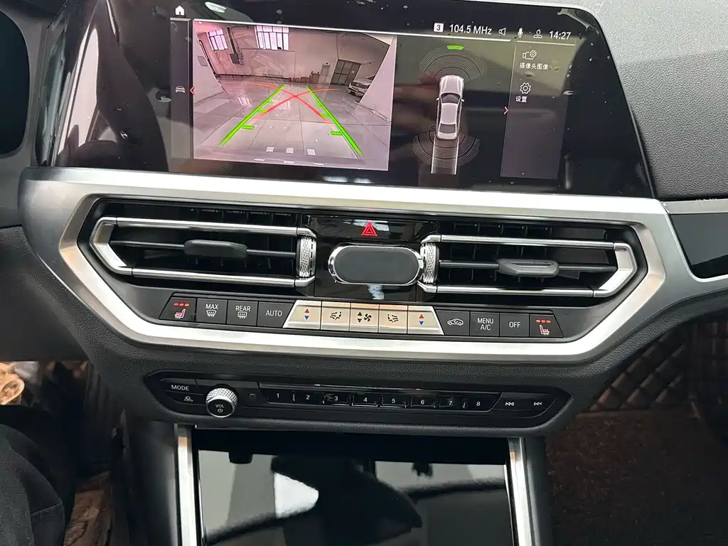 BMW 3 Series — миниатюра 14