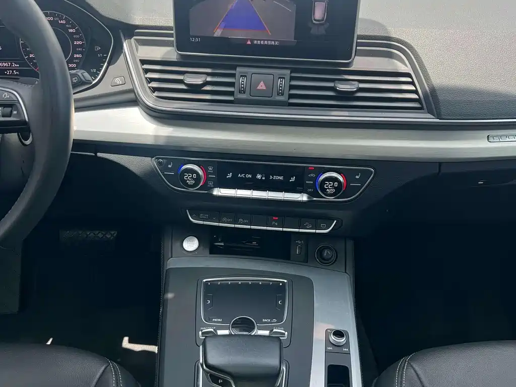 Audi Q5L — миниатюра 7