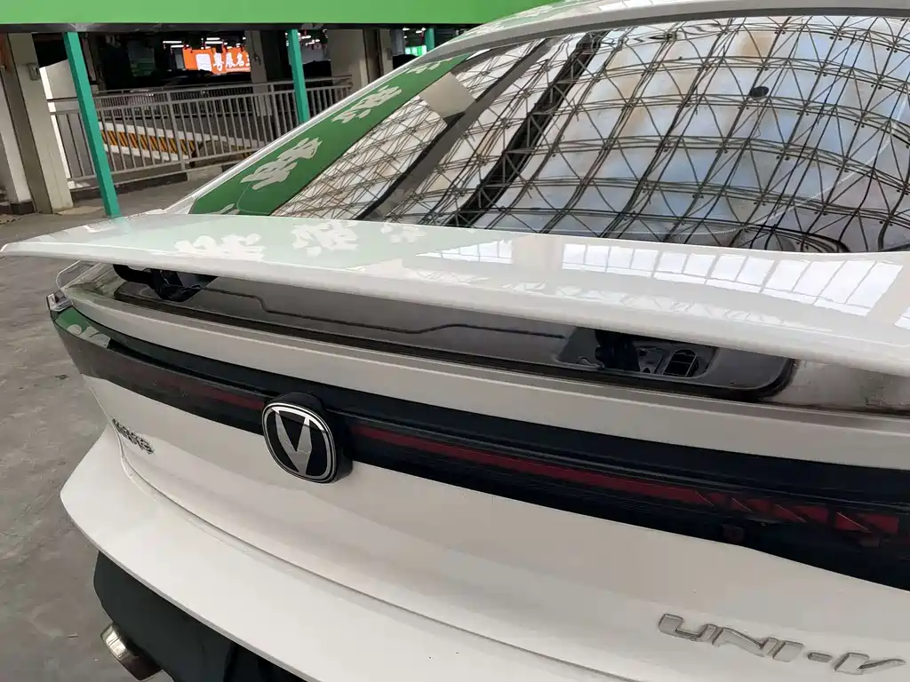 Changan UNI-V — миниатюра 13