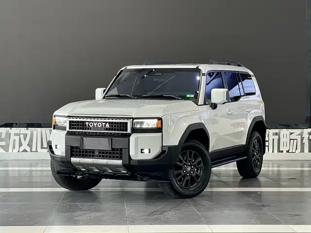 TOYOTA PRADO 2025