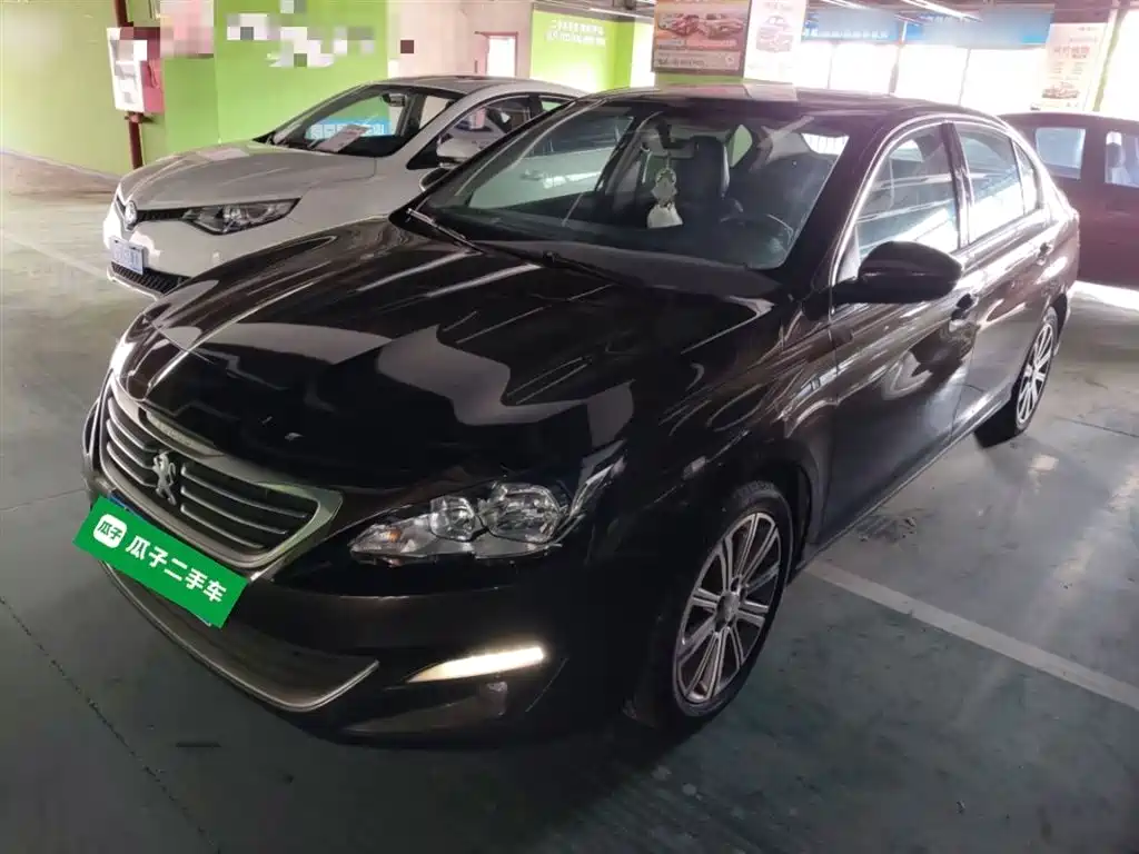 Peugeot 408 2016