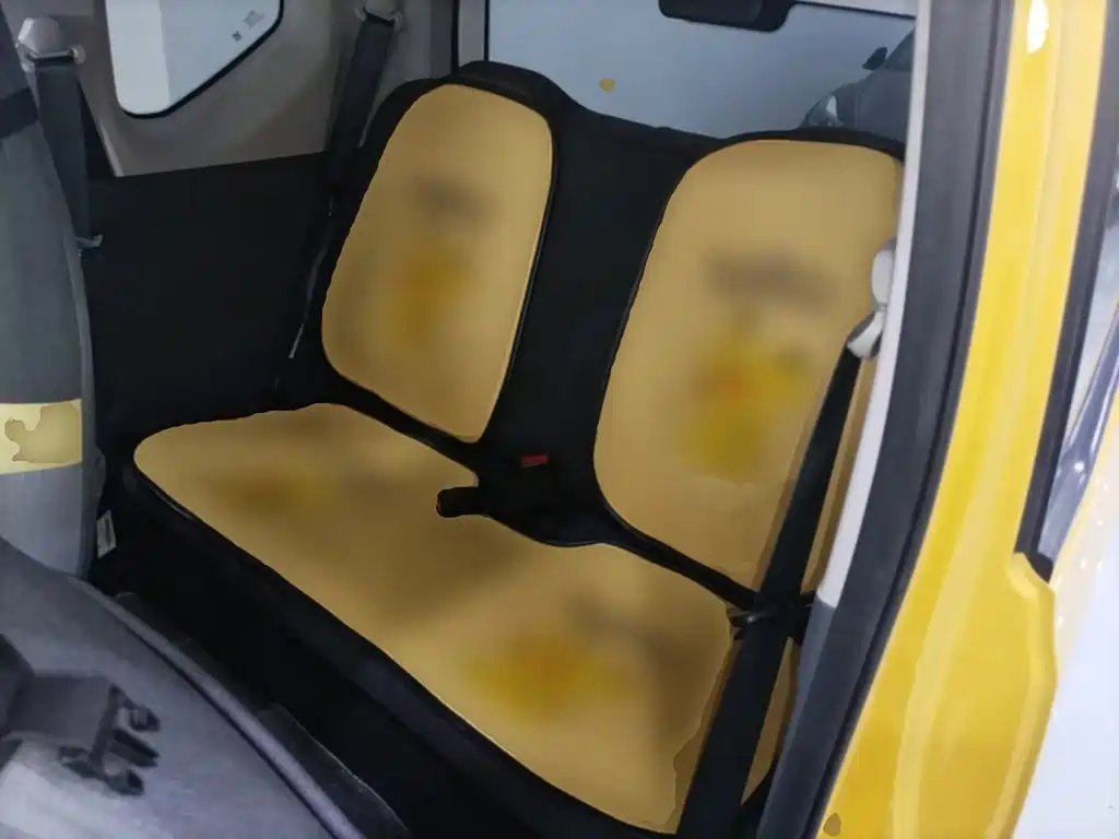 Wuling MINIEV — миниатюра 17