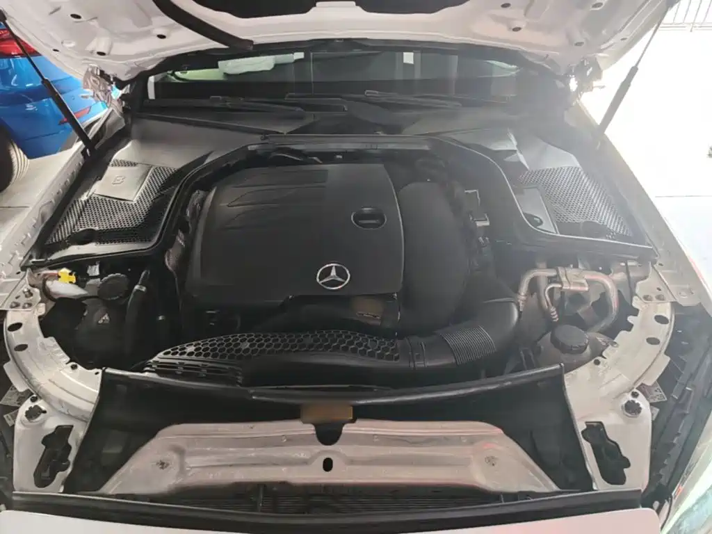 Mercedes-Benz C-Class — миниатюра 20