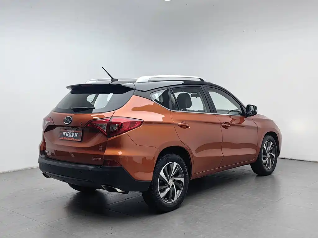 BYD Song — миниатюра 2