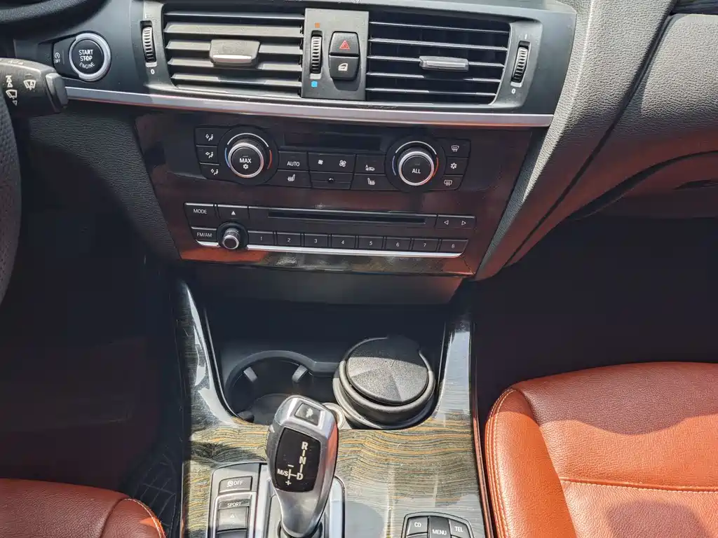 BMW X3 2012 xDrive28i Luxury