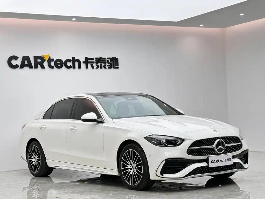 Mercedes-Benz C-Class — миниатюра 6