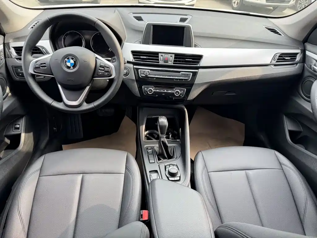 BMW X1 — миниатюра 8