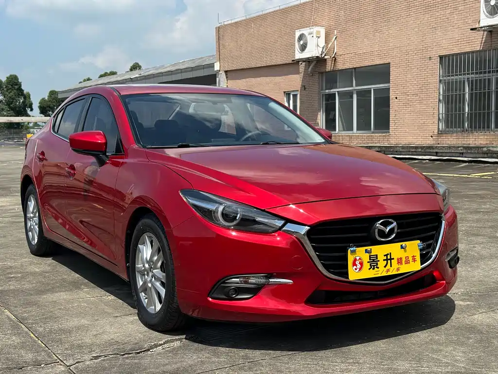 Mazda 3 Axela Sedan 1.5L Auto Luxury Type China V, фото 3