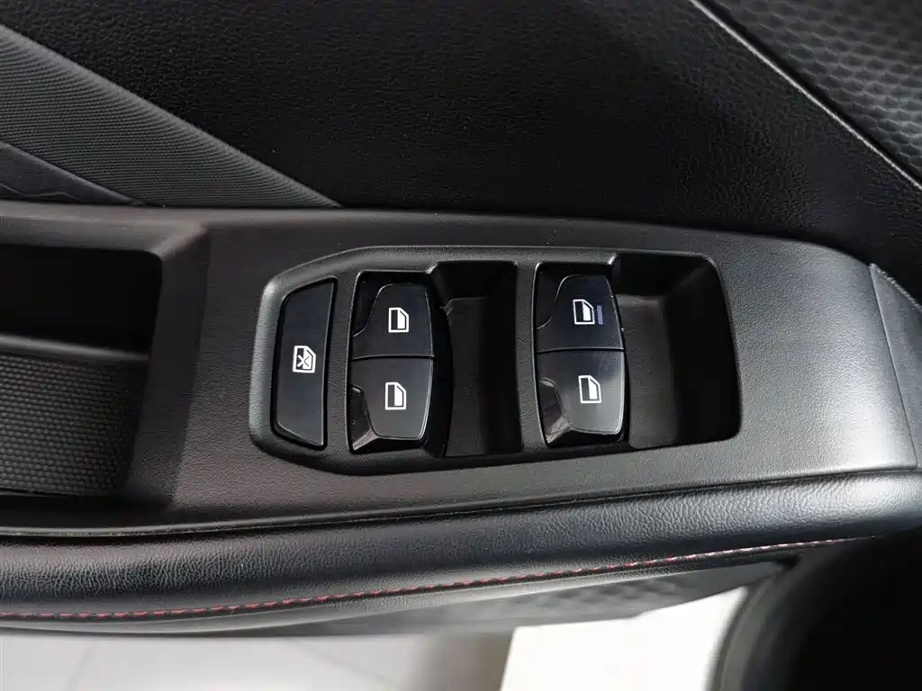 MG 5 2021 180DVVT MT Luxury