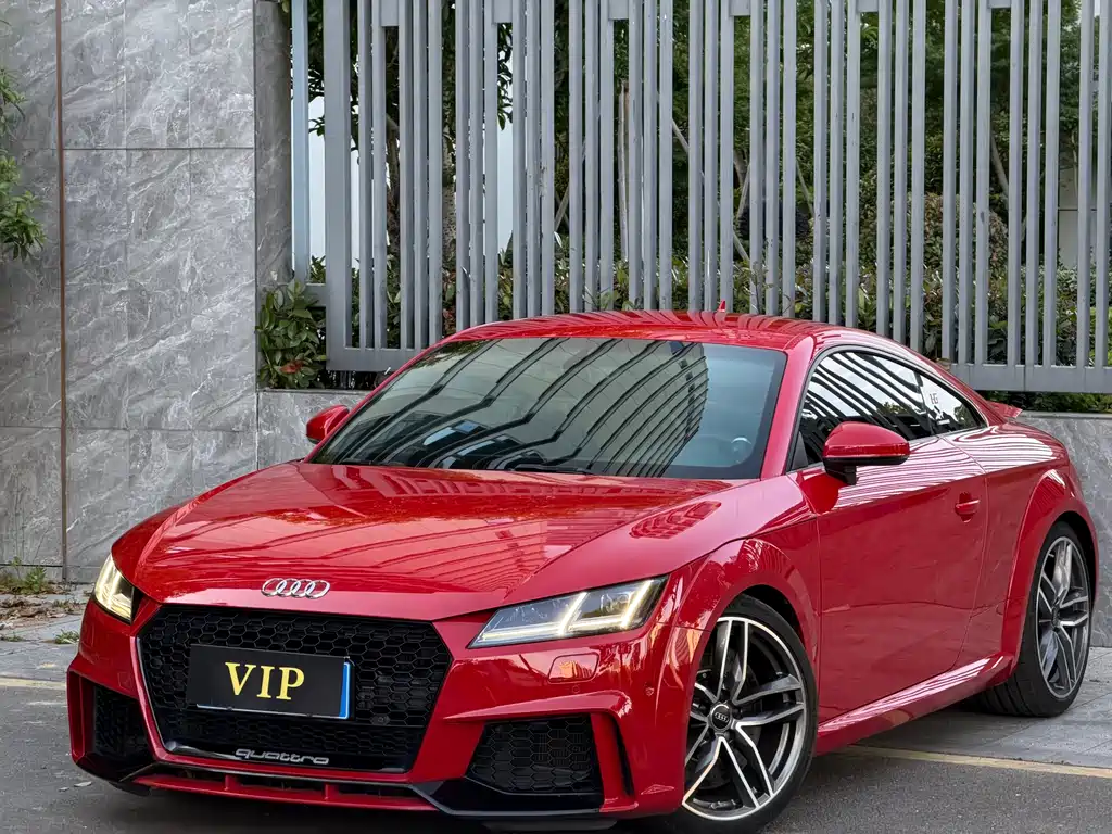 Audi TT 2016