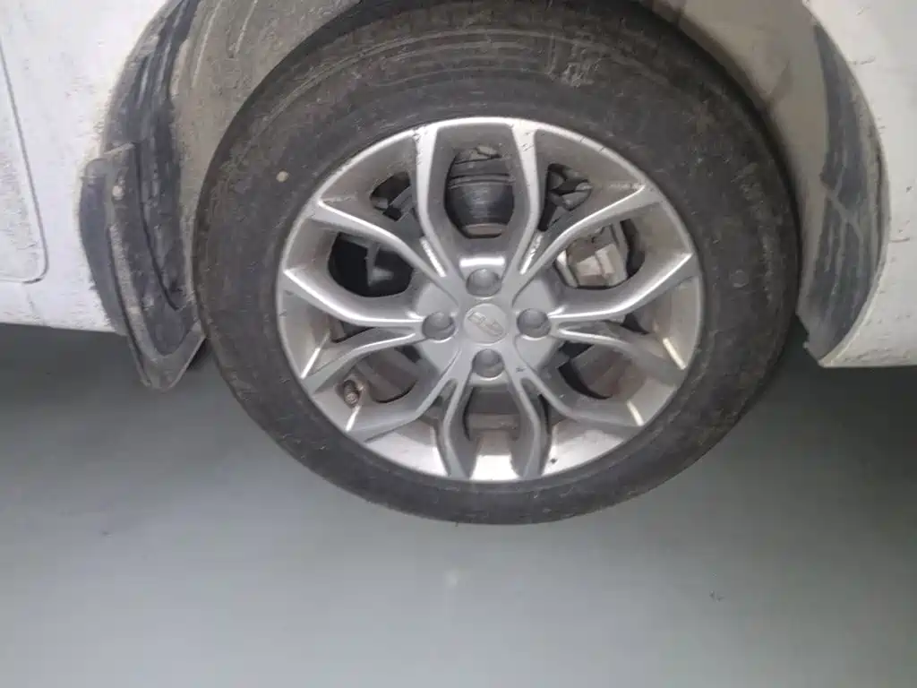 Geely Vision — миниатюра 24