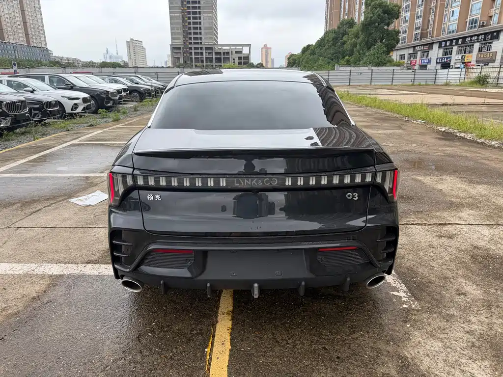 Lynk & Co 03 — миниатюра 10