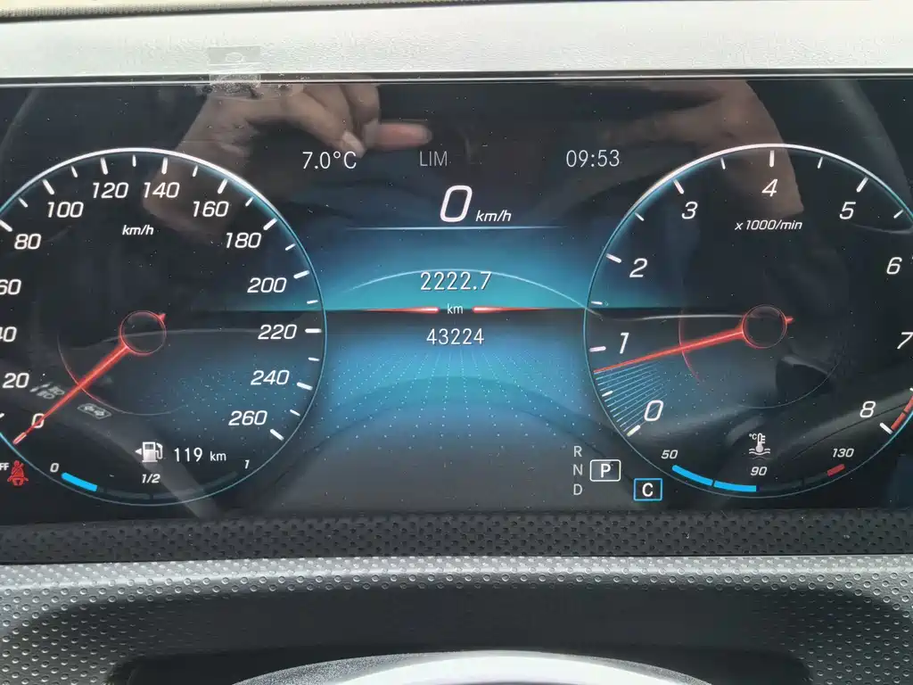 MERCEDES-BENZ A CLASS