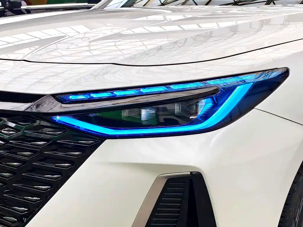 Chery Arrizo 8 — миниатюра 15