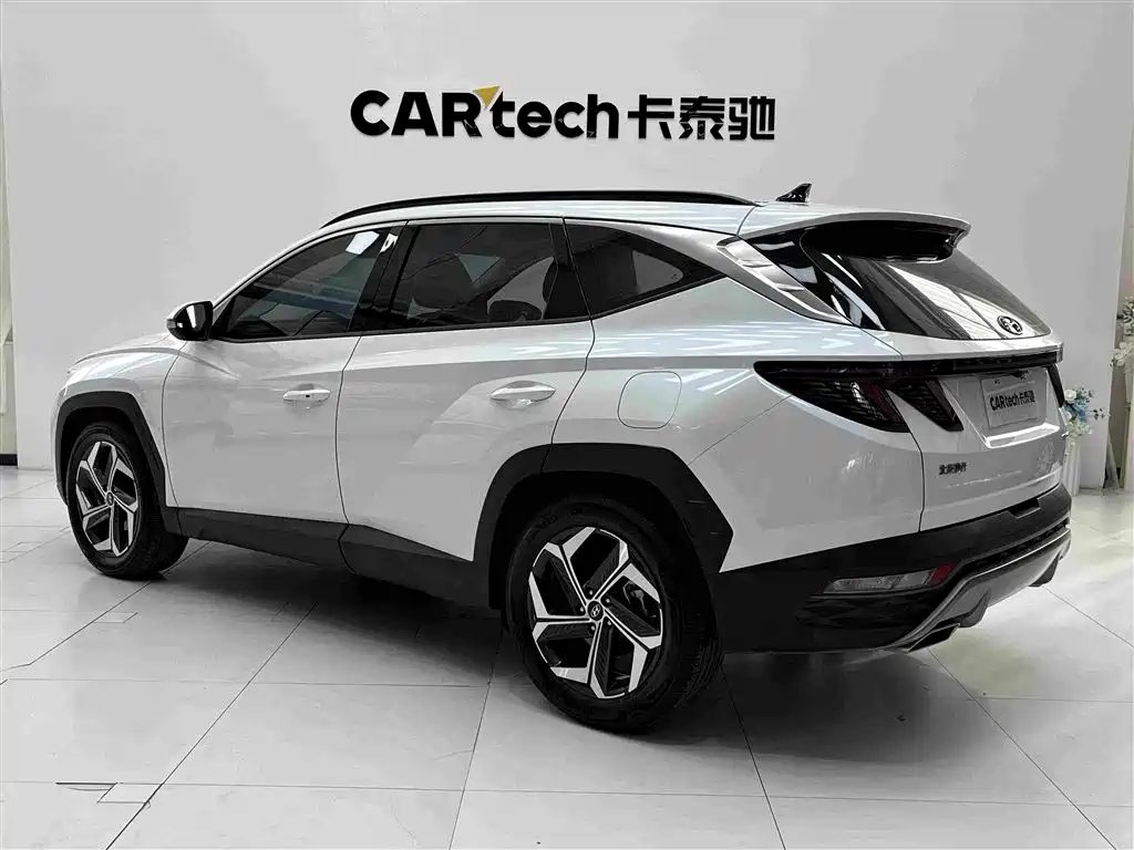 Hyundai Tucson — миниатюра 12